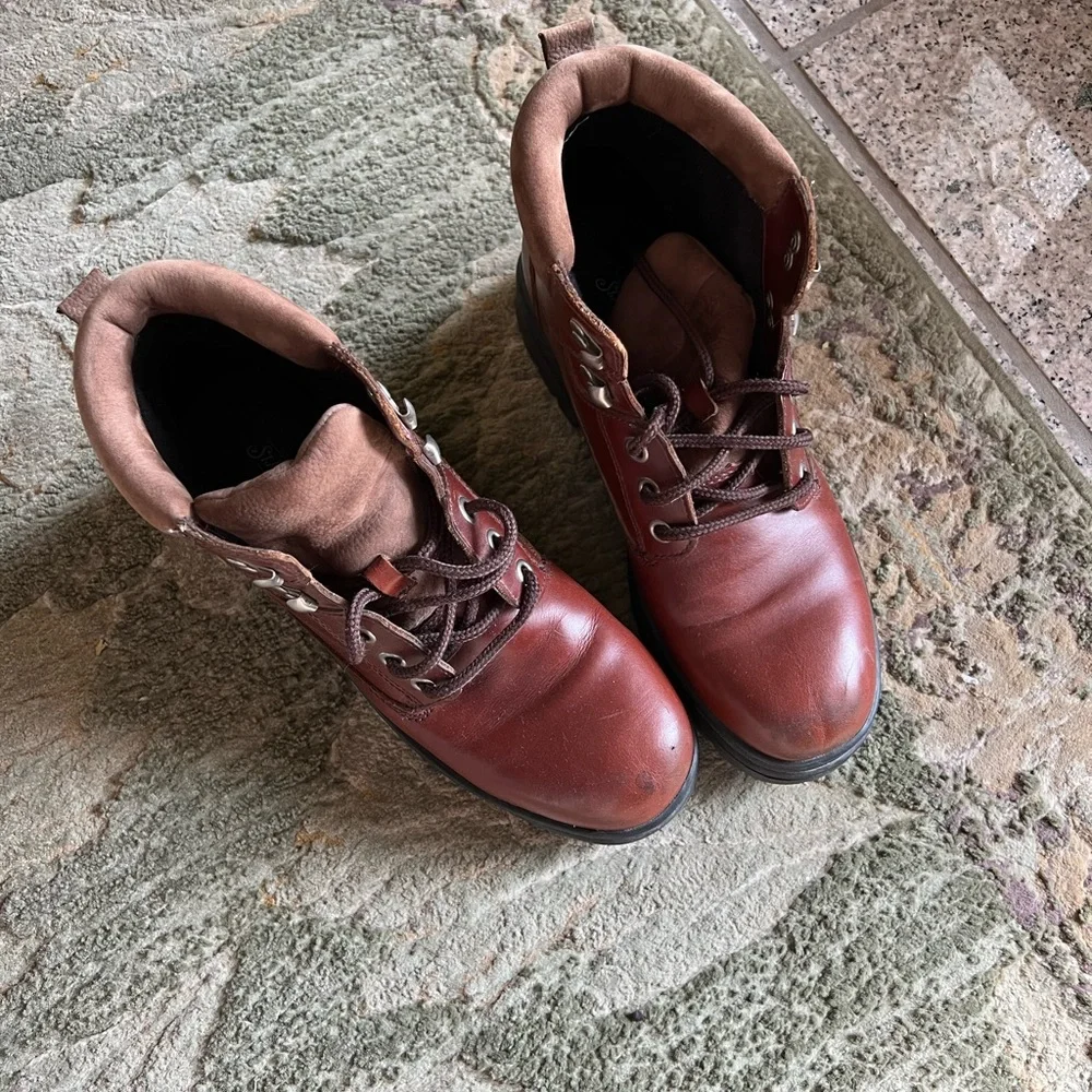 St. John Bay Men’s Brown Leather Boots
